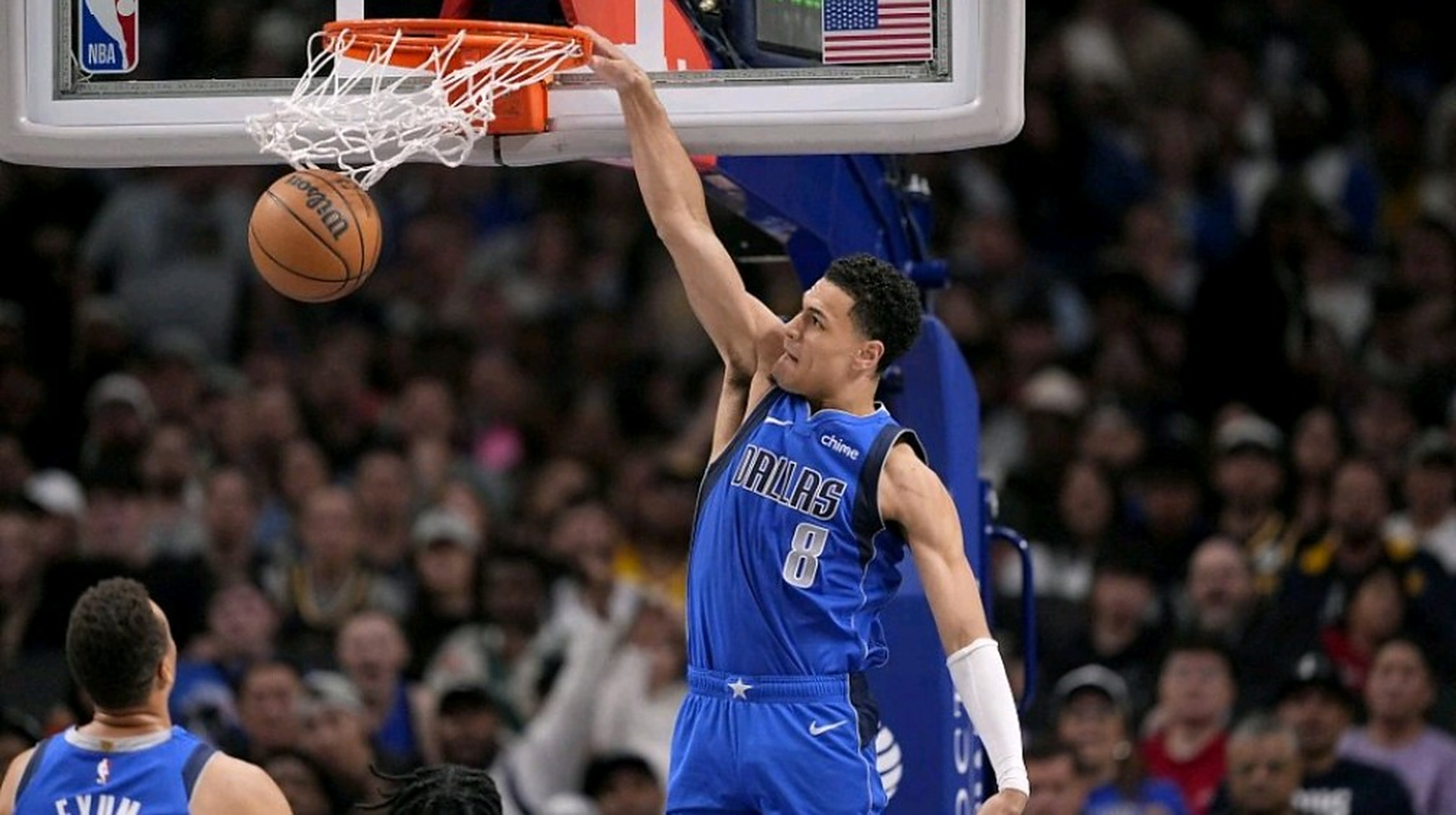 万博官方网站清晨NBA常规赛焦点战；印第安纳步行者回应争议；更衣室稳定；赛季目标并未改变的简单介绍