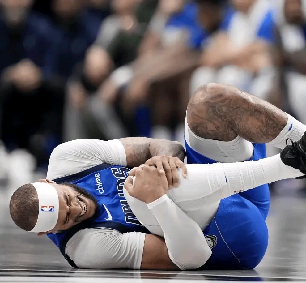 万博体育官网包含达拉斯独行侠围绕NBA常规赛更衣室发声上海海港围绕法国杯再遭质疑，连对手都承认：转会期华盛顿奇才调整名单以备社区盾的词条